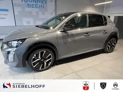 Grau Neu 2025 Peugeot 208 Business-Line Kleinwagen | 26.990 € (Etwas zu teuer)