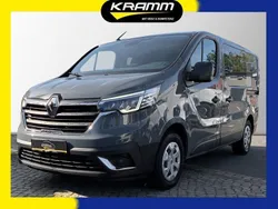 Grau Gebraucht 2022 Renault Trafic Komfort Van | 27.950 €