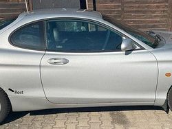 Silber Gebraucht 2001 Hyundai Coupé Coupé | 2.500 €