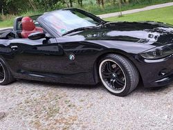 Schwarz Gebraucht 2005 BMW Z4 Performance Cabrio | 10.200 € (Fairer Preis)