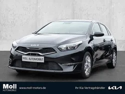 1k) zilinaschwarz met. (schwarz Gebraucht 2023 Kia Ceed Vision Limousine | 22.980 € (Fairer Preis)