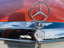 Orange Gebraucht 1978 Mercedes 230 Limousine | 13.500 €