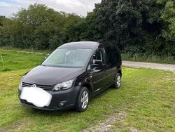 Braun Gebraucht 2011 VW Caddy Comfortline Van / Kleinbus | 6.600 € (Fairer Preis)