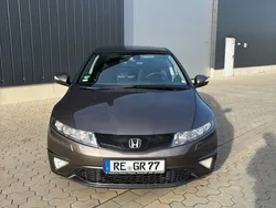 Braun Gebraucht 2011 Honda Civic Sport Limousine | 10.490 € (Teuer)
