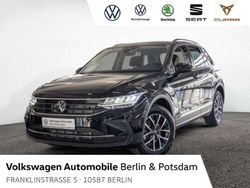 Schwarz Gebraucht 2023 VW Tiguan Life SUV | 31.233 € (Fairer Preis)
