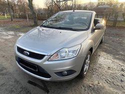 Silber Gebraucht 2010 Ford Focus Cabriolet Trend Cabrio | 2.950 € (Guter Preis)