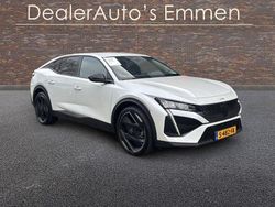Weiß Gebraucht 2023 Peugeot 408 Limousine | 22.495 €