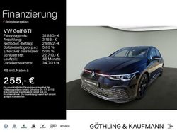 Schwarz Gebraucht 2023 VW Golf VIII GTI Kleinwagen | 29.888 € (Guter Preis)