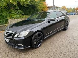 Schwarz Gebraucht 2010 Mercedes E500 Elegance Limousine | 13.900 € (Etwas zu teuer)