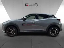 Grau Gebraucht 2024 Nissan Juke N-Connecta SUV | 20.468 € (Guter Preis)