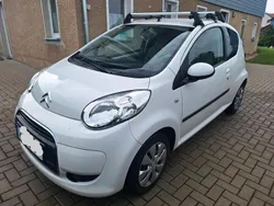 Weiß Gebraucht 2010 Citroën C1 Kleinwagen | 2.500 € (Fairer Preis)