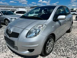 Silber Gebraucht 2006 Toyota Yaris Sol Kleinwagen | 5.750 € (Fairer Preis)