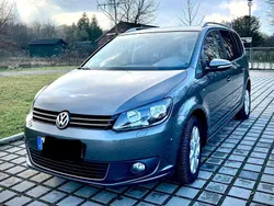 Silber Gebraucht 2014 VW Touran Comfortline Van / Kleinbus | 7.999 € (Fairer Preis)