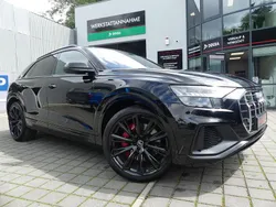 Schwarz Gebraucht 2023 Audi V8 Business Limousine | 79.799 €