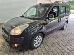 Braun Gebraucht 2010 Fiat Doblò Emotion Van / Kleinbus | 3.300 €