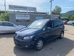 Blau Gebraucht 2015 VW Touran Comfortline Van / Kleinbus | 7.690 € (Guter Preis)