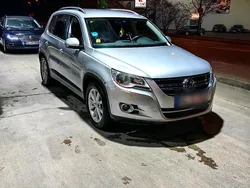 Grau Gebraucht 2009 VW Tiguan SUV | 6.950 € (Etwas zu teuer)