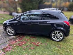 Schwarz Gebraucht 2012 Opel Corsa Kleinwagen | 3.000 € (Fairer Preis)