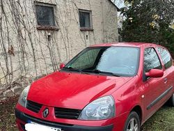 Rot Gebraucht 2005 Renault Clio II Kleinwagen | 1.000 € (Guter Preis)