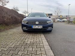 Blau Gebraucht 2015 VW Passat Comfortline Kombi | 8.600 € (Guter Preis)