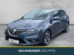 Grau Gebraucht 2017 Renault Mégane GrandTour Intens Kombi | 14.890 € (Teuer)