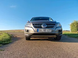 Braun Gebraucht 2009 VW Tiguan SUV | 5.555 € (Guter Preis)