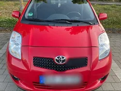 Rot Gebraucht 2008 Toyota Yaris Kleinwagen | 6.000 € (Etwas zu teuer)