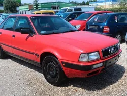 Rot Gebraucht 1994 Audi 80 Limousine | 500 €