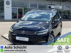 Schwarz Gebraucht 2024 VW Touran Active Van / Kleinbus | 35.870 € (Fairer Preis)