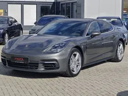 Grau Gebraucht 2017 Porsche Panamera 4S Sport Limousine | 53.999 € (Superpreis)