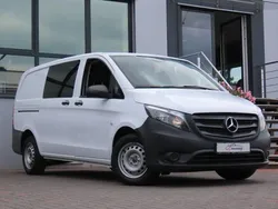 Weiß Gebraucht 2016 Mercedes Vito Van / Kleinbus | 17.900 € (Fairer Preis)