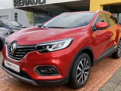 Dezir rot metallic (rot) Gebraucht 2022 Renault Kadjar Techno SUV | 24.998 € (Etwas zu teuer)