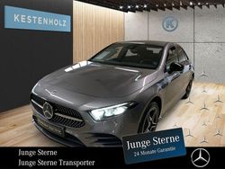 Grau Gebraucht 2022 Mercedes A250 AMG Limousine | 26.990 € (Guter Preis)