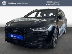 Agate black metallic Gebraucht 2024 Ford Focus ST-Line Kombi | 25.690 € (Fairer Preis)