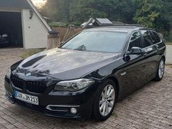 Schwarz Gebraucht 2015 BMW 520 Sport Line Kombi | 10.990 €
