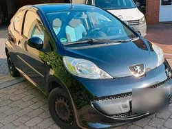 Schwarz Gebraucht 2008 Peugeot 107 Kleinwagen | 2.590 € (Fairer Preis)