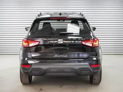 Midnight schwarz metallic (0e) midnight schwarz metallic (0e) Neu 2025 Seat Arona Reference SUV | 21.301 € (Fairer Preis)