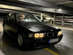 Schwarz Gebraucht 2003 BMW 520 Limousine | 3.700 € (Etwas zu teuer)