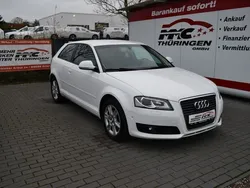 Weiß Gebraucht 2011 Audi A3 Limousine | 2.990 € (Superpreis)