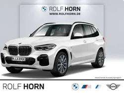 Mineralweiß metallic Gebraucht 2021 BMW X5 M Sport SUV | 67.760 € (Teuer)
