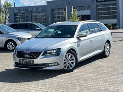 Silber Gebraucht 2017 Skoda Superb Style Kombi | 9.480 € (Guter Preis)