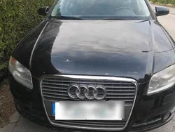 Schwarz Gebraucht 2005 Audi A4 Kombi | 1.250 € (Superpreis)