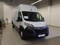 Casablancaweiß Gebraucht 2023 Opel Movano S Van | 24.690 € (Guter Preis)
