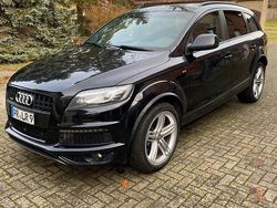 Schwarz Gebraucht 2014 Audi Q7 Black Edition SUV | 16.599 € (Guter Preis)