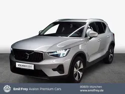 Silber Gebraucht 2022 Volvo XC40 Core SUV | 29.890 € (Guter Preis)