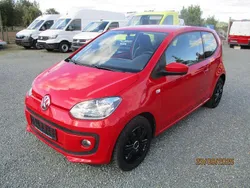 Rot Gebraucht 2012 VW up! high up! Kleinwagen | 3.890 € (Guter Preis)
