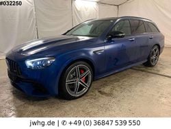 Brillantblau magno (metallic) Gebraucht 2022 Mercedes E63S AMG AMG Kombi | 64.950 € (Superpreis)