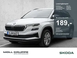 Moonweiß perleffekt Neu 2025 Skoda Karoq Selection SUV | 36.880 € (Fairer Preis)