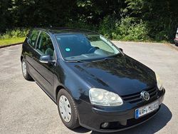 Schwarz Gebraucht 2007 VW Golf V Limousine | 2.350 € (Fairer Preis)