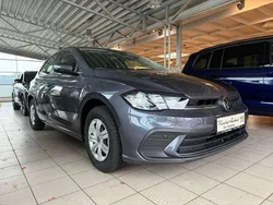 Rauchgrau metallic Neu 2025 VW Polo Limousine | 20.900 € (Fairer Preis)
